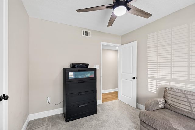 17 Oak Lane, Shalimar, FL 32579