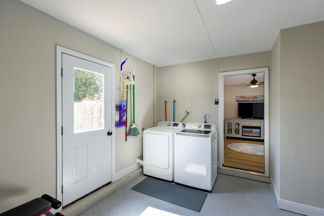 17 Oak Lane, Shalimar, FL 32579