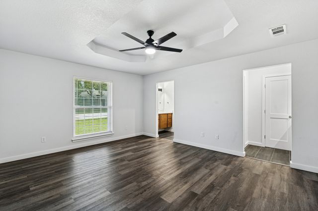 1888 Hilltop Drive, Lewisville, TX 75077