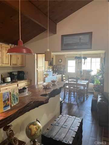 447 W Meadow, Big Bear City, CA 92314