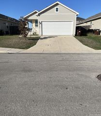 8507 Amistad Cove, San Antonio, TX 78109