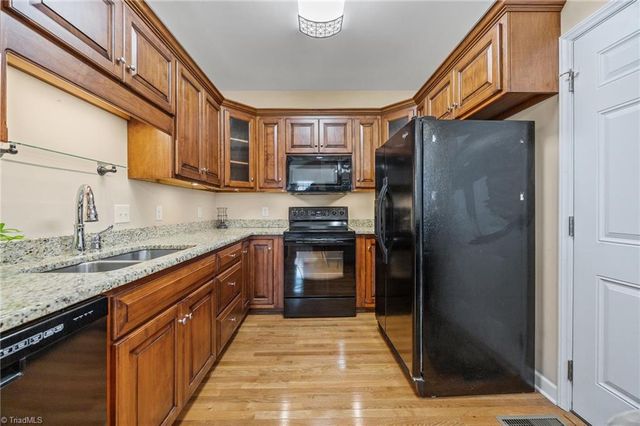 114 Meadow Stone Lane, Mount Airy, NC 27030