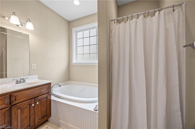 114 Meadow Stone Lane, Mount Airy, NC 27030