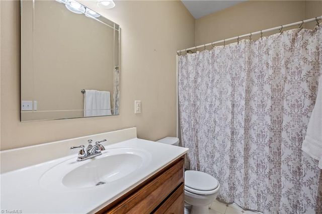 114 Meadow Stone Lane, Mount Airy, NC 27030