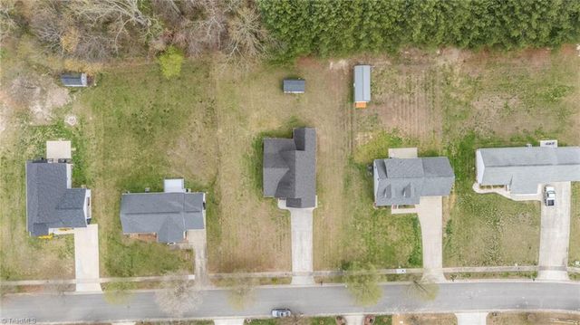 114 Meadow Stone Lane, Mount Airy, NC 27030