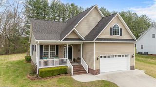 114 Meadow Stone Lane, Mount Airy, NC 27030