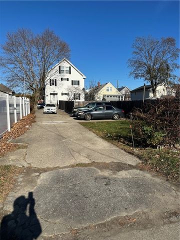 14 New Hampshire Street, Cranston, RI 02920