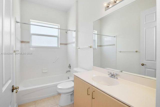 107 NW Summerville Court, Port St. Lucie, Port St Lucie, FL 34986