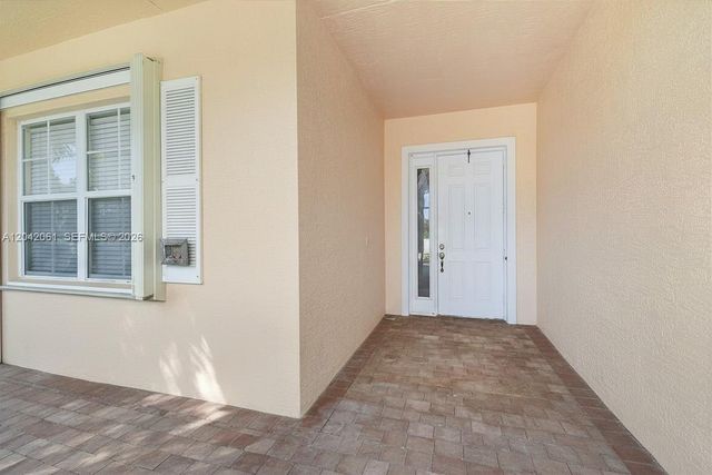 107 NW Summerville Court, Port St. Lucie, Port St Lucie, FL 34986