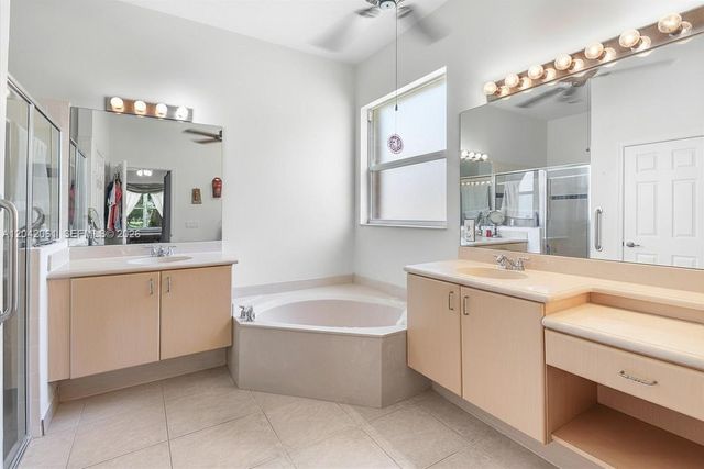 107 NW Summerville Court, Port St. Lucie, Port St Lucie, FL 34986