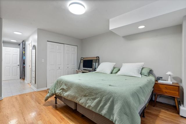 3900 N Pine Grove Avenue 209, Chicago, IL 60613