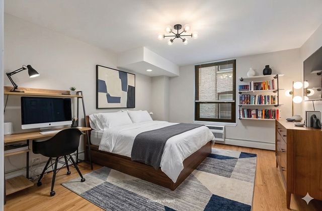 3900 N Pine Grove Avenue 209, Chicago, IL 60613