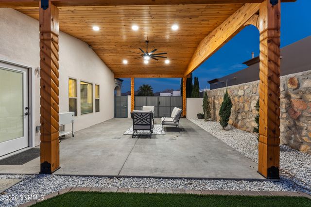 4543 Mesa Central Drive, Las Cruces, NM 88011