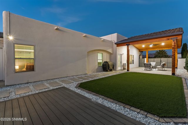 4543 Mesa Central Drive, Las Cruces, NM 88011