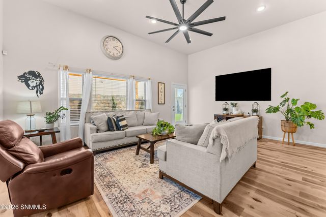 4543 Mesa Central Drive, Las Cruces, NM 88011