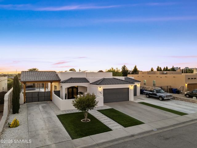 4543 Mesa Central Drive, Las Cruces, NM 88011