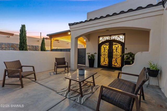 4543 Mesa Central Drive, Las Cruces, NM 88011