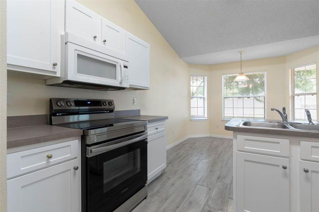 84 BRUNSWICK LANE, Palm Coast, FL 32137