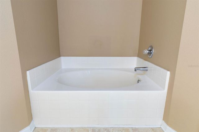 84 BRUNSWICK LANE, Palm Coast, FL 32137