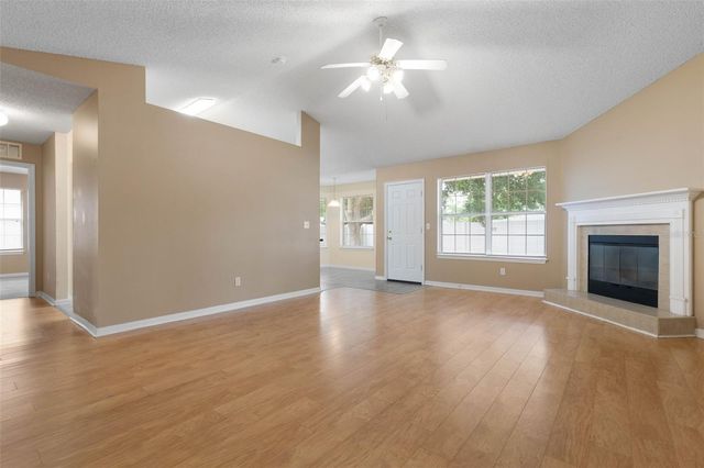 84 BRUNSWICK LANE, Palm Coast, FL 32137