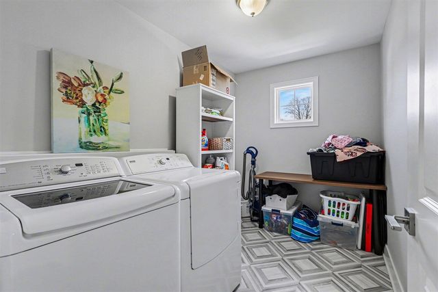 2803 Pinehill Drive, Holland, MI 49424