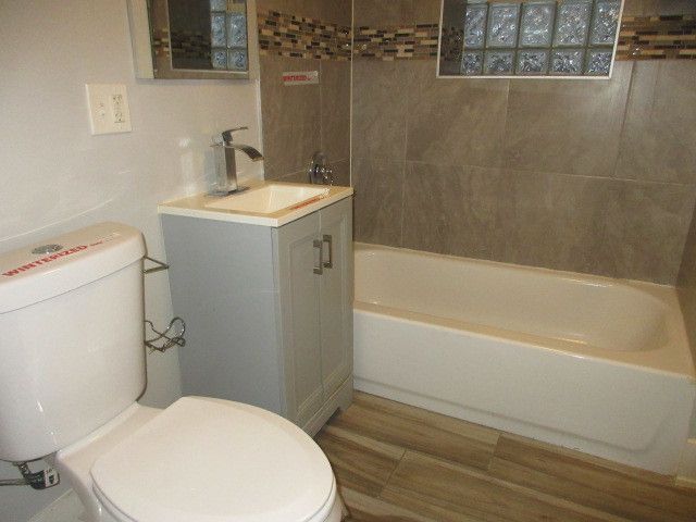 1636 S 50th Court, Cicero, IL 60804