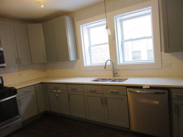 1636 S 50th Court, Cicero, IL 60804