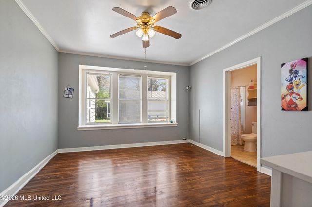 155 N Randolph Street, Holly Springs, MS 38635