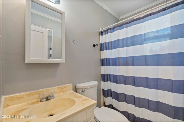 155 N Randolph Street, Holly Springs, MS 38635