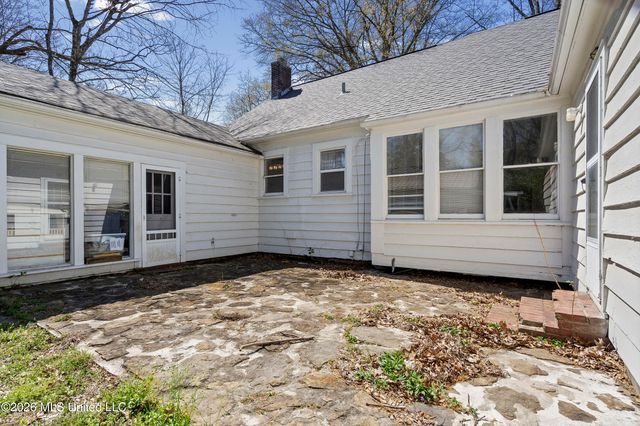 155 N Randolph Street, Holly Springs, MS 38635