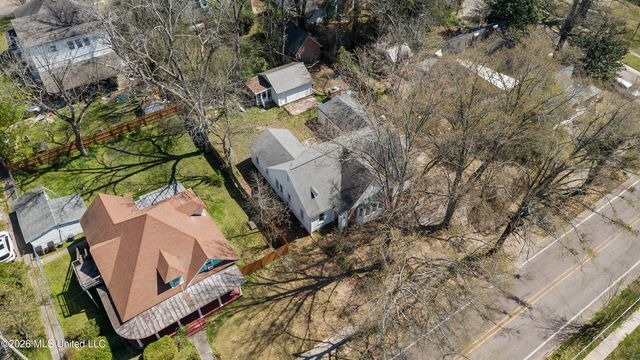 155 N Randolph Street, Holly Springs, MS 38635