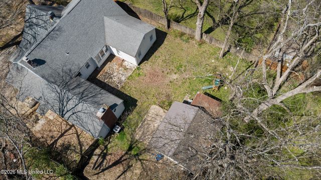 155 N Randolph Street, Holly Springs, MS 38635