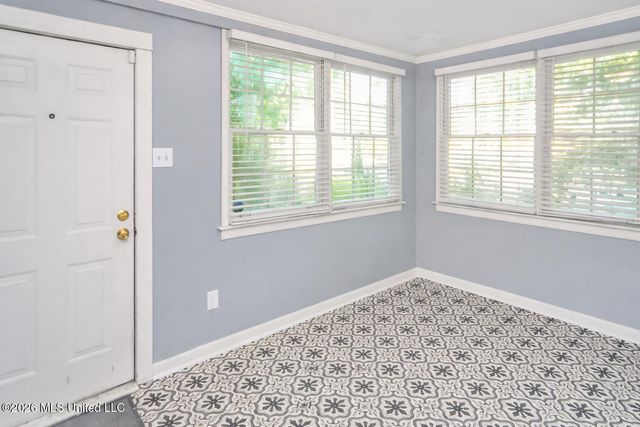 155 N Randolph Street, Holly Springs, MS 38635