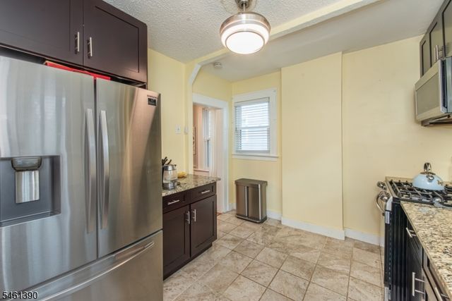 76 Elliot Pl, East Orange City, NJ 07018