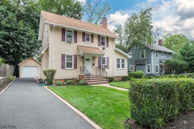 76 Elliot Pl, East Orange City, NJ 07018