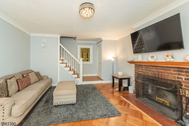 76 Elliot Pl, East Orange City, NJ 07018
