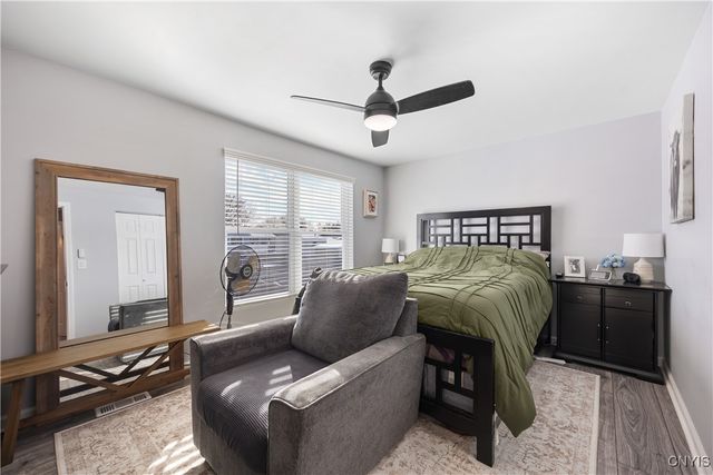 8025 Bamm Hollow Road, Clay, NY 13041