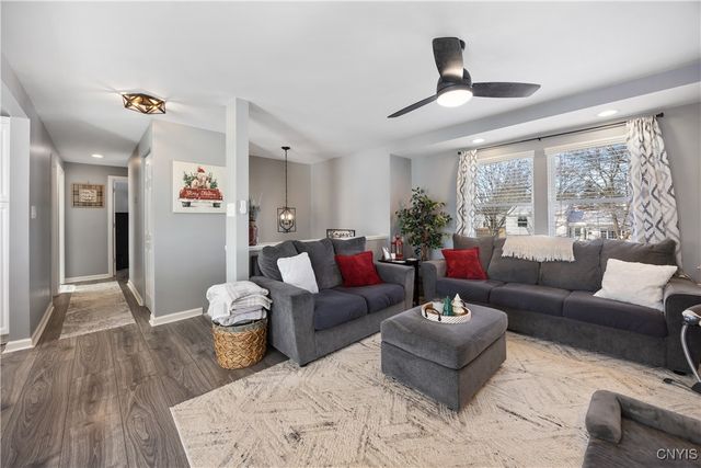 8025 Bamm Hollow Road, Clay, NY 13041