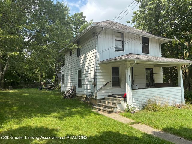 1717 Illinois Avenue, Lansing, MI 48906