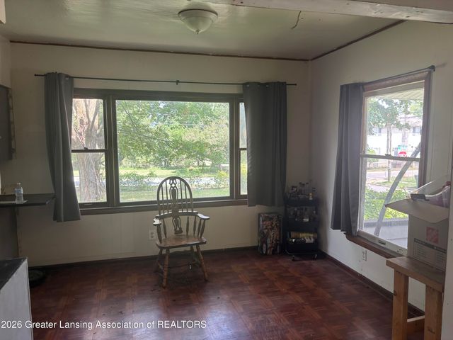 1717 Illinois Avenue, Lansing, MI 48906