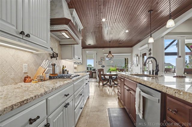 21314 E 113th Street S, Broken Arrow, OK 74014
