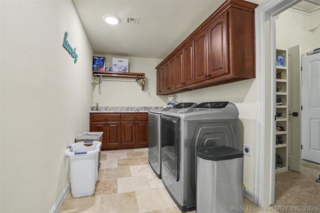 21314 E 113th Street S, Broken Arrow, OK 74014