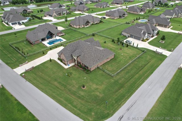 21314 E 113th Street S, Broken Arrow, OK 74014