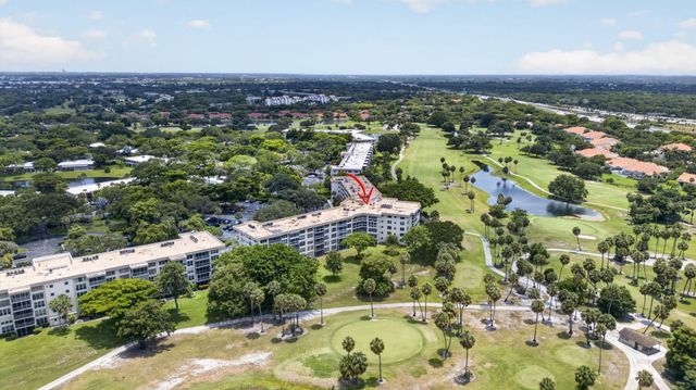 3960 Oaks Clubhouse 110, Pompano Beach, FL 33069