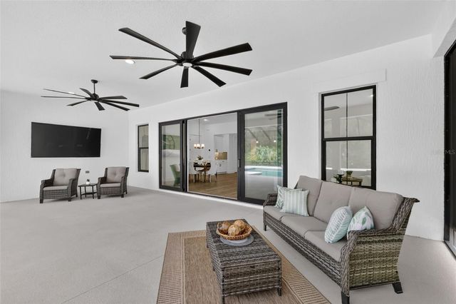 724 SHIVERS LOOP, The Villages, FL 34762