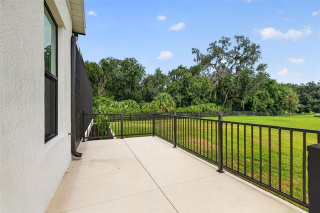724 SHIVERS LOOP, The Villages, FL 34762