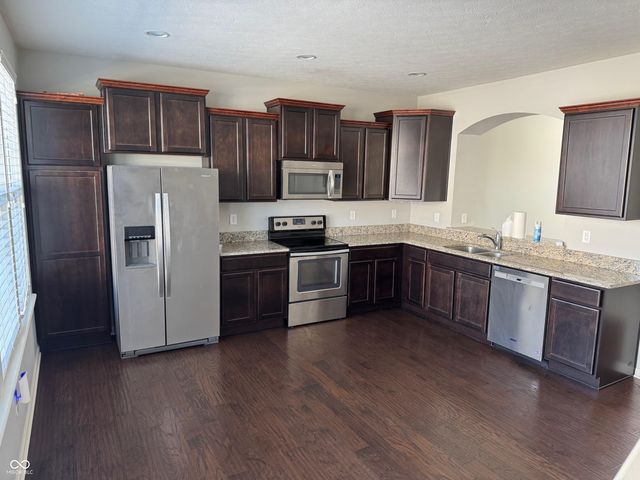 14065 Wimbleton Way, Fishers, IN 46037