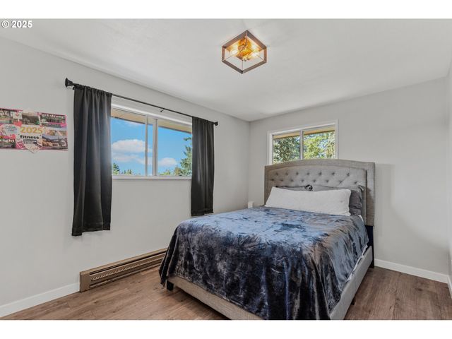 14021 Se LUCILLE St, Happy Valley, OR 97086