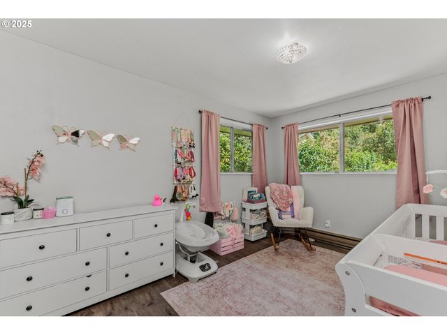 14021 Se LUCILLE St, Happy Valley, OR 97086