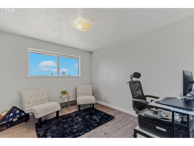 14021 Se LUCILLE St, Happy Valley, OR 97086